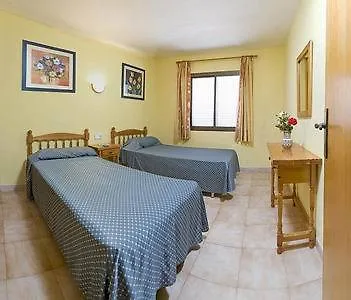 Apartamentos Es Canto (Adults Only) Playa d'en Bossa 0*,  Spain